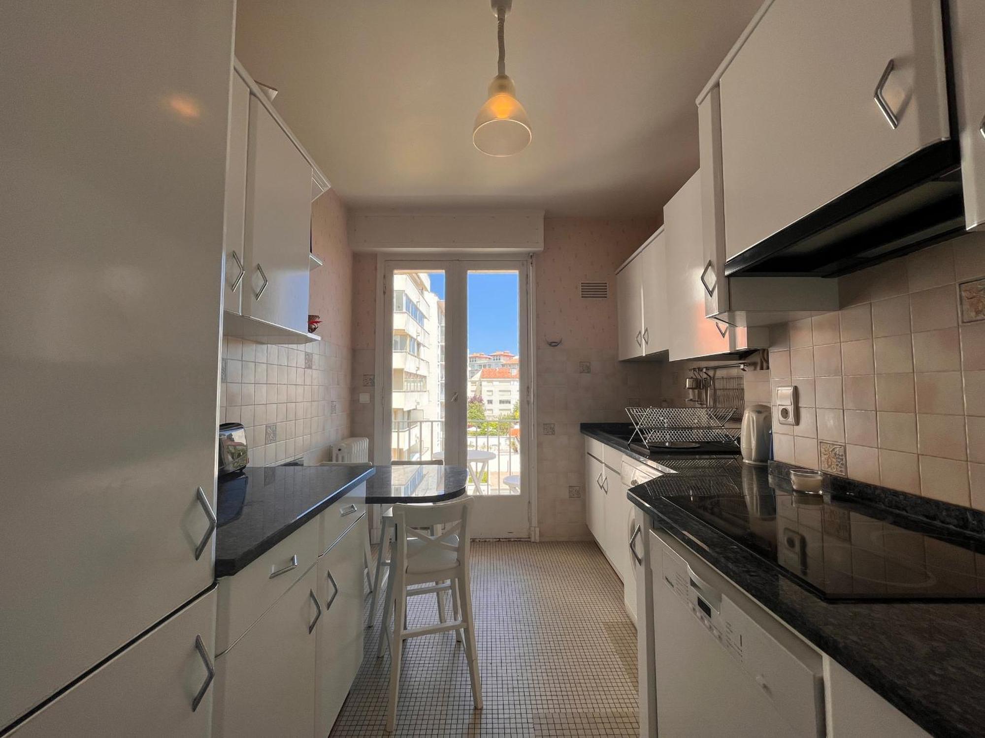 Appartement Lumineux, Proche Plage, Balcon, Parking, Wifi - Fr-1-239-962 San Juan de Luz Exterior foto